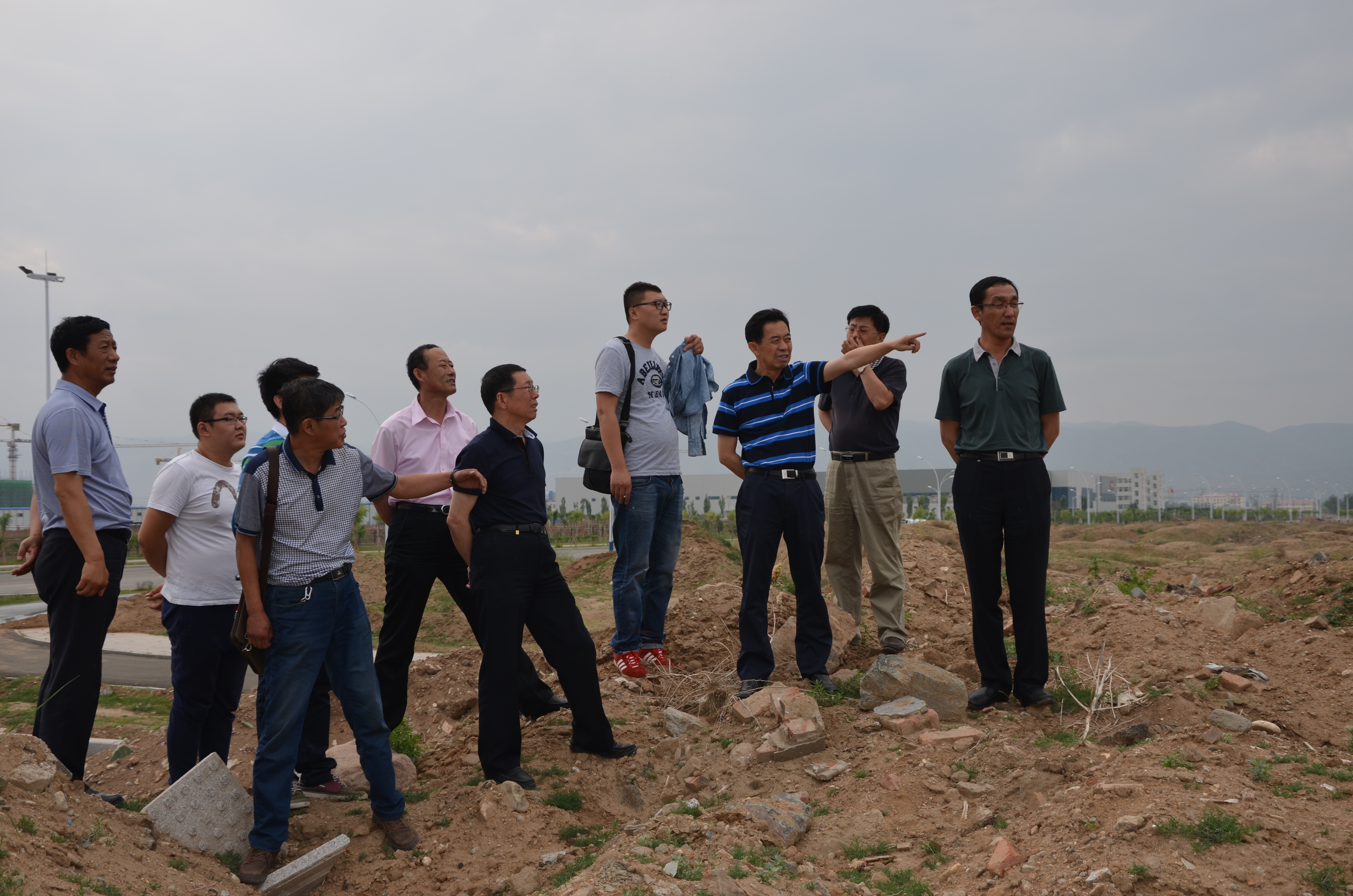 研究如何打通“斷頭路?！?jpg
